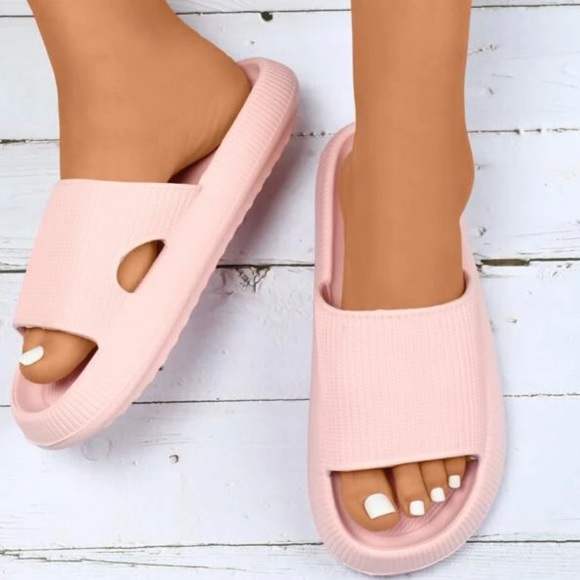 Pink Cloud Slides - Picture 3 of 6